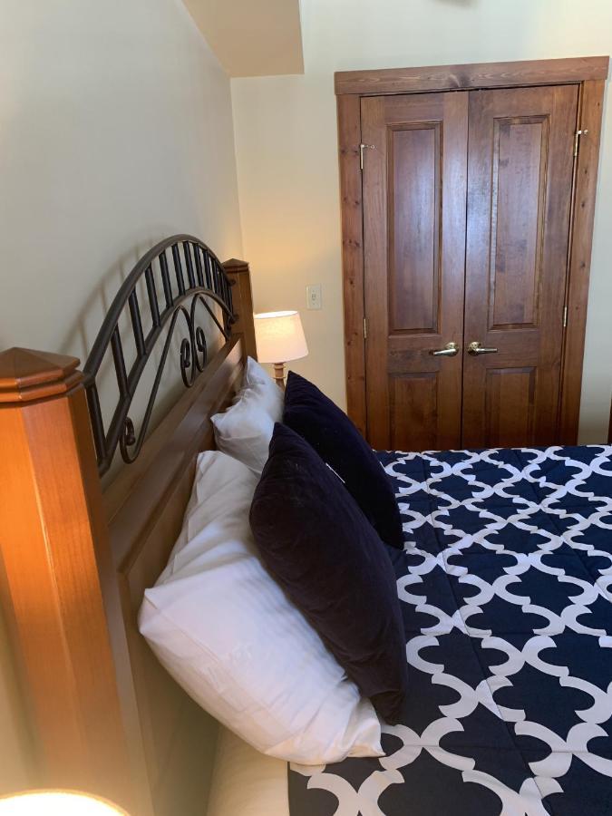 Highland House 207 Slopeside, Village Area, Ski In Out Snowshoe Extérieur photo